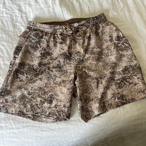 Lululemon men’s bathing suit size L